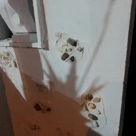 δωματιο 3 To Rent Nikos بيت ضيافة كالاماتا